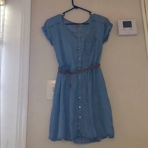 Short sleeve jean dress